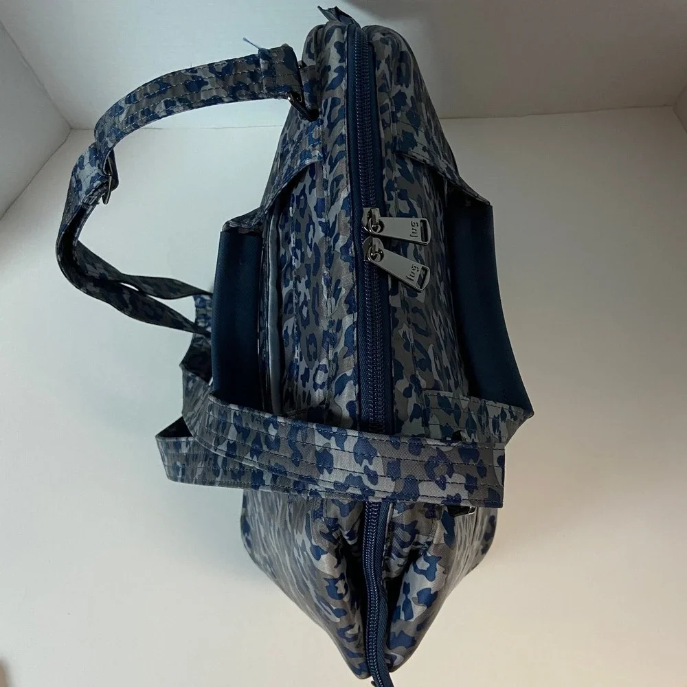Lug Chomper Insulated Lunch Bag Blue Gray Leopard Crossbody Convertible Tote